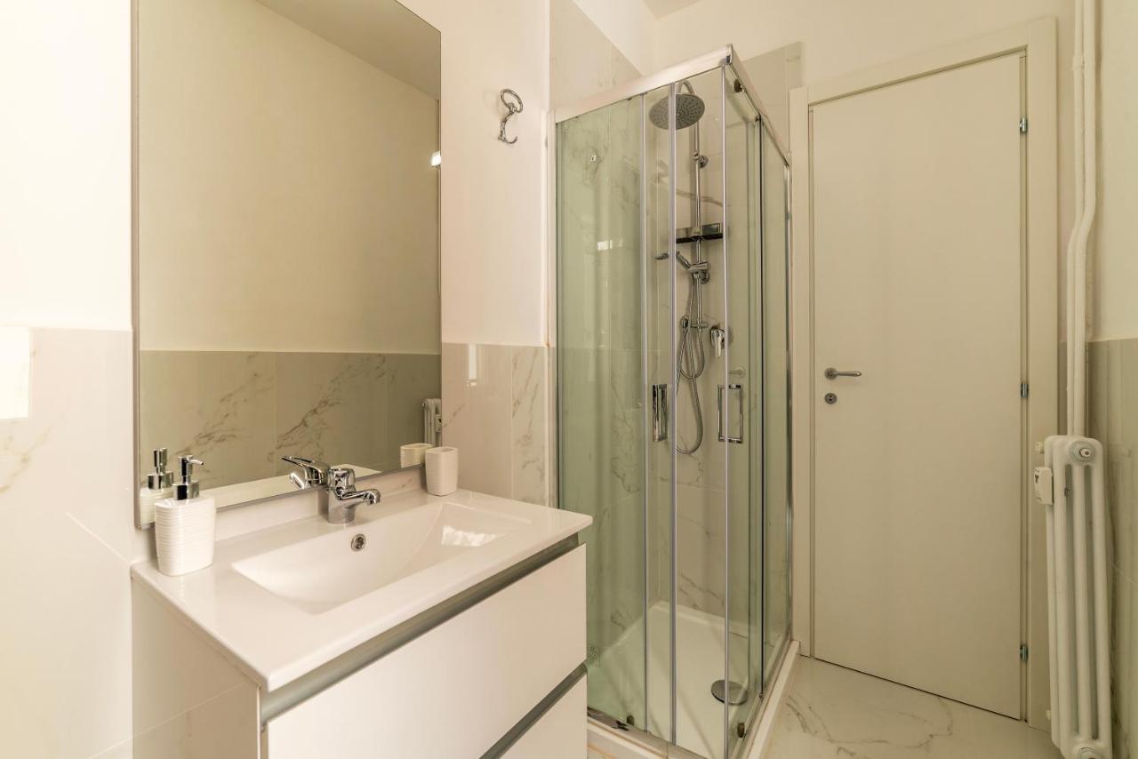 Functional Apartment - Piazza Re Di Roma Dış mekan fotoğraf