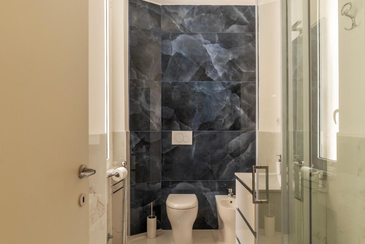 Functional Apartment - Piazza Re Di Roma Dış mekan fotoğraf