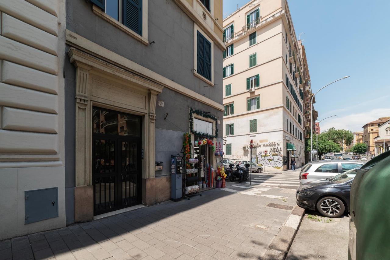 Functional Apartment - Piazza Re Di Roma Dış mekan fotoğraf