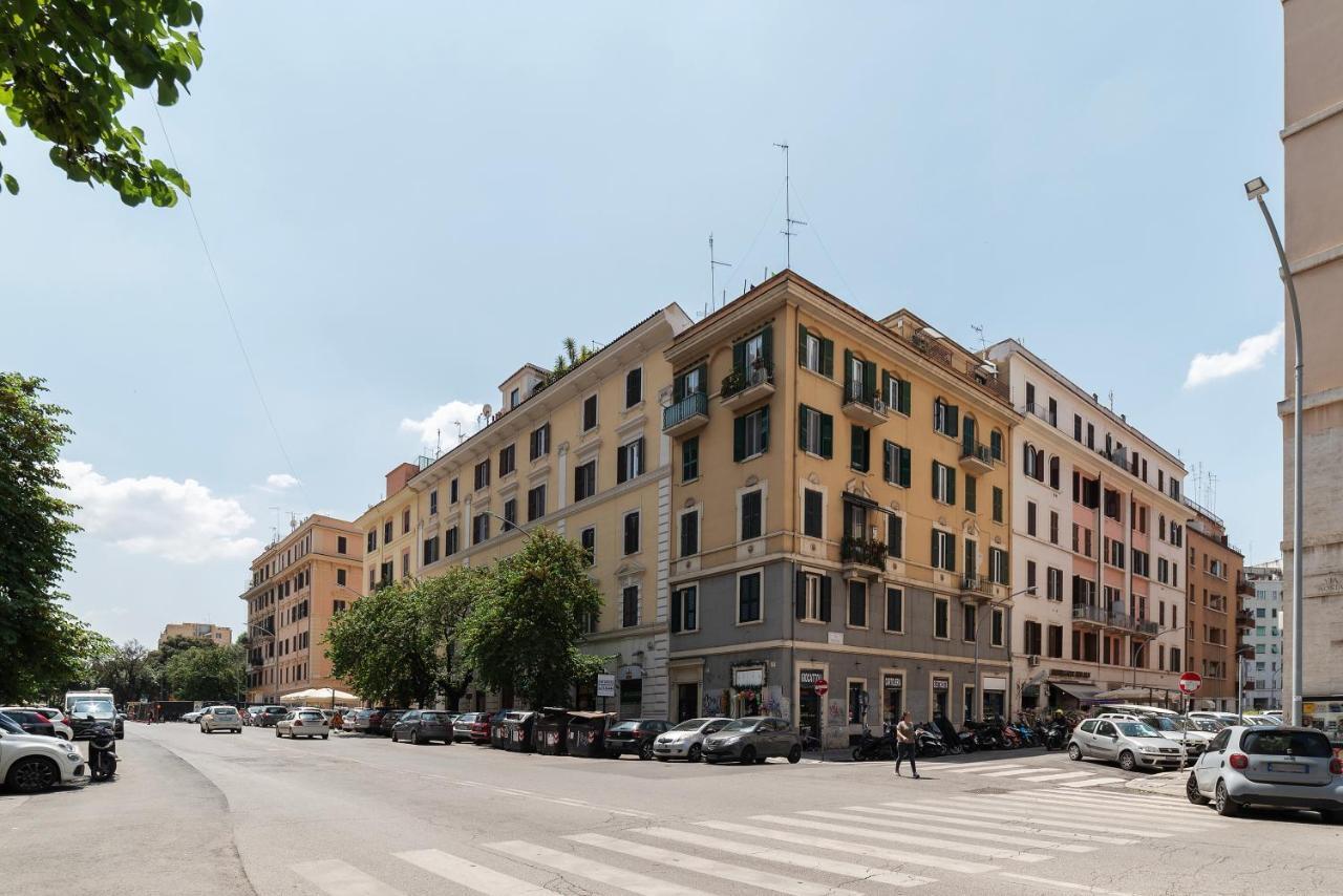 Functional Apartment - Piazza Re Di Roma Dış mekan fotoğraf